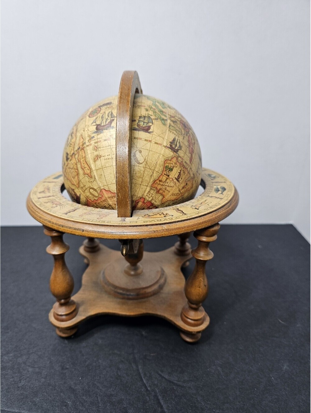Vintage Old World Globe Wood Wooden Desk Top Stand Made In Italy Zodiac Spins